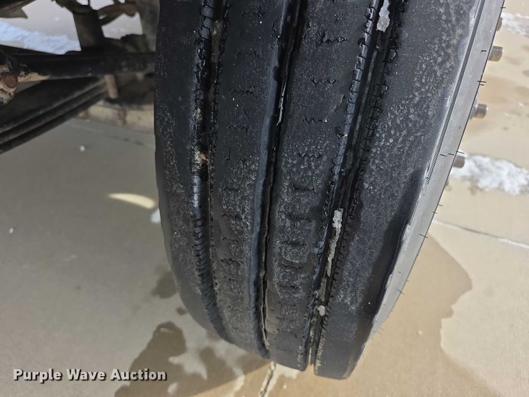 image for item FI0807 2011 Freightliner Business Class M2 bucket truck