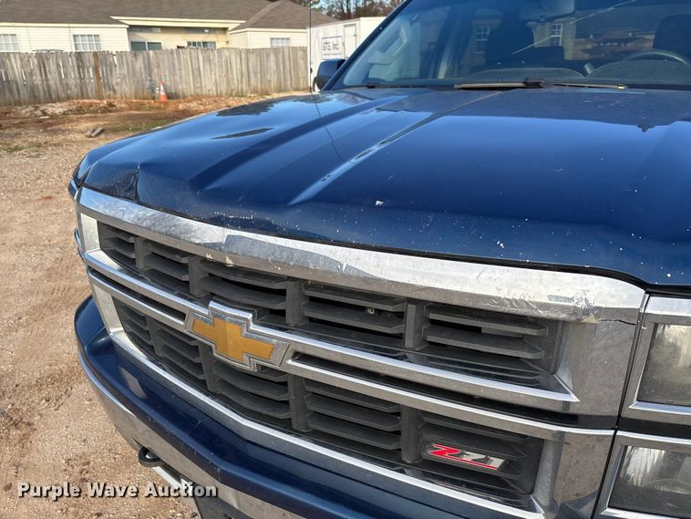 image for item FI1606 2015 Chevrolet Silverado 1500 Crew Cab pickup truck