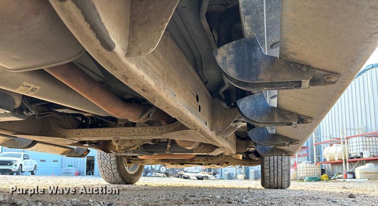 image for item FI1606 2015 Chevrolet Silverado 1500 Crew Cab pickup truck