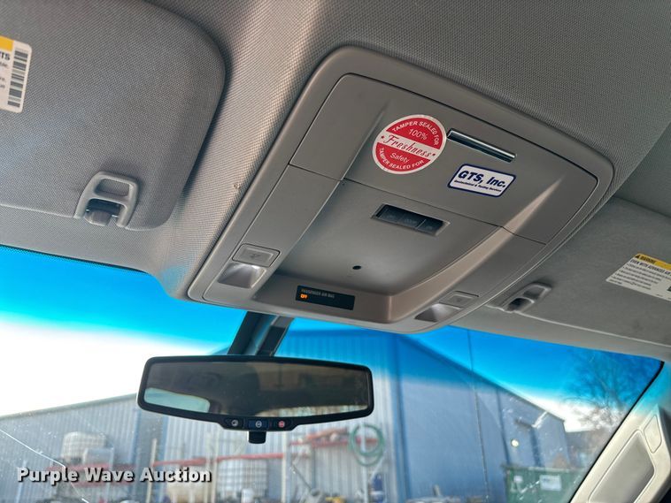 image for item FI1606 2015 Chevrolet Silverado 1500 Crew Cab pickup truck