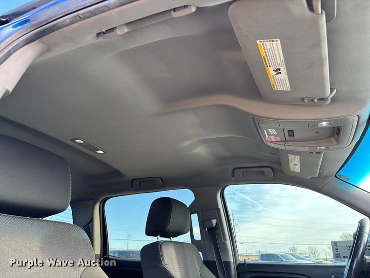 image for item FI1606 2015 Chevrolet Silverado 1500 Crew Cab pickup truck