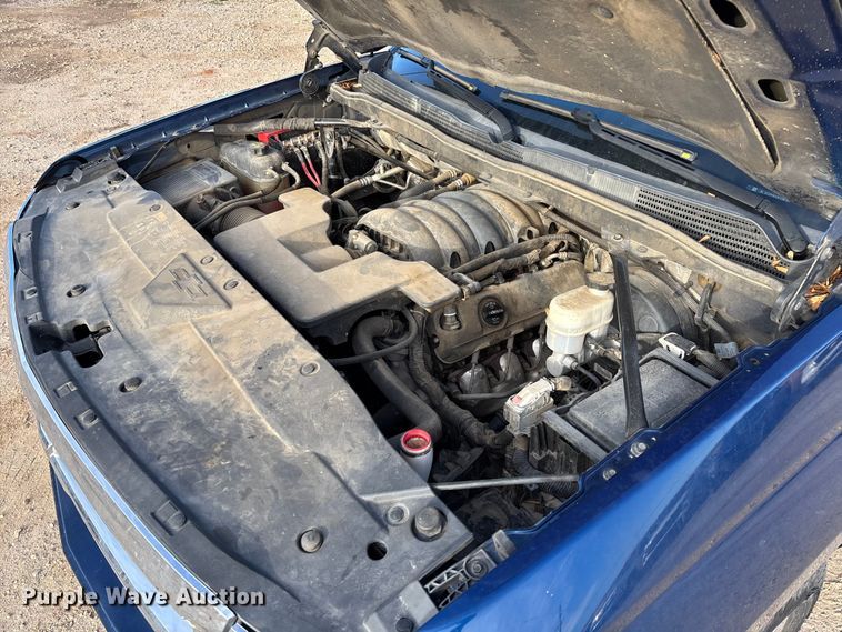 image for item FI1606 2015 Chevrolet Silverado 1500 Crew Cab pickup truck