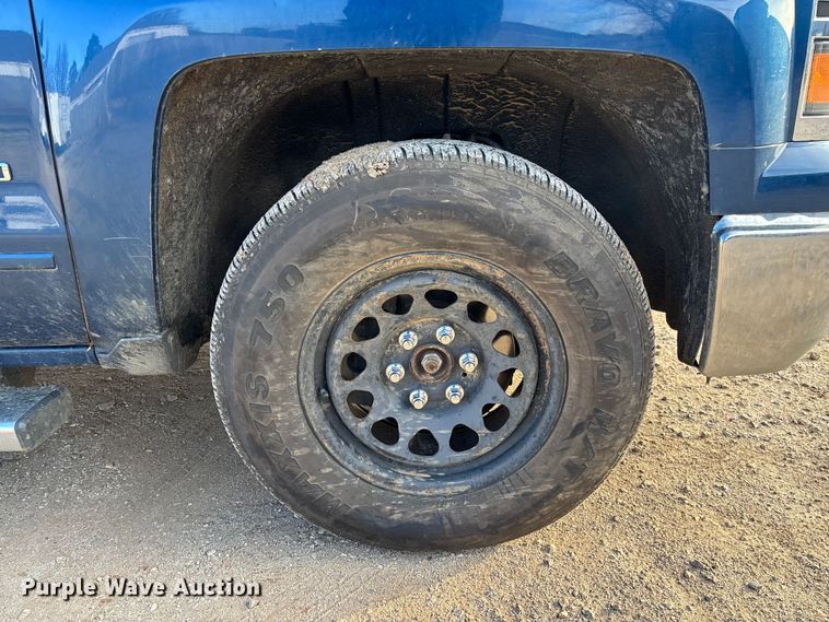 image for item FI1606 2015 Chevrolet Silverado 1500 Crew Cab pickup truck