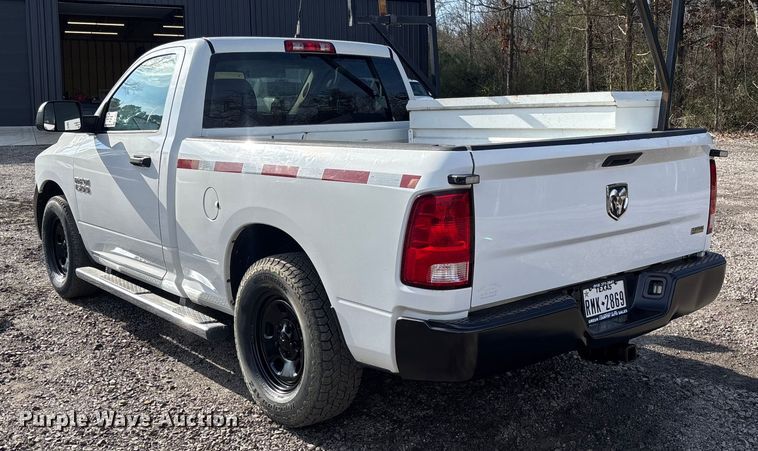 image for item FI1653 2015 RAM 1500 pickup truck