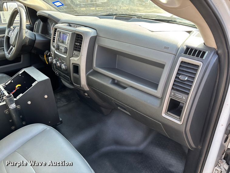 image for item FI1653 2015 RAM 1500 pickup truck