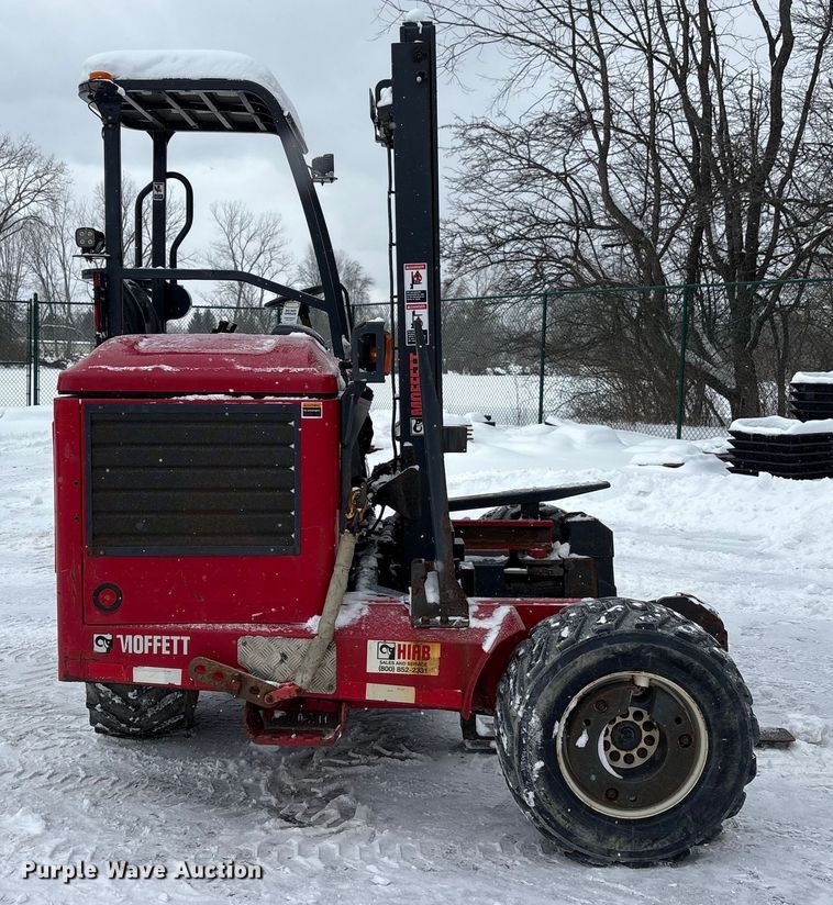 image for item FK1133 2017 Moffett M8 55.4 forklift