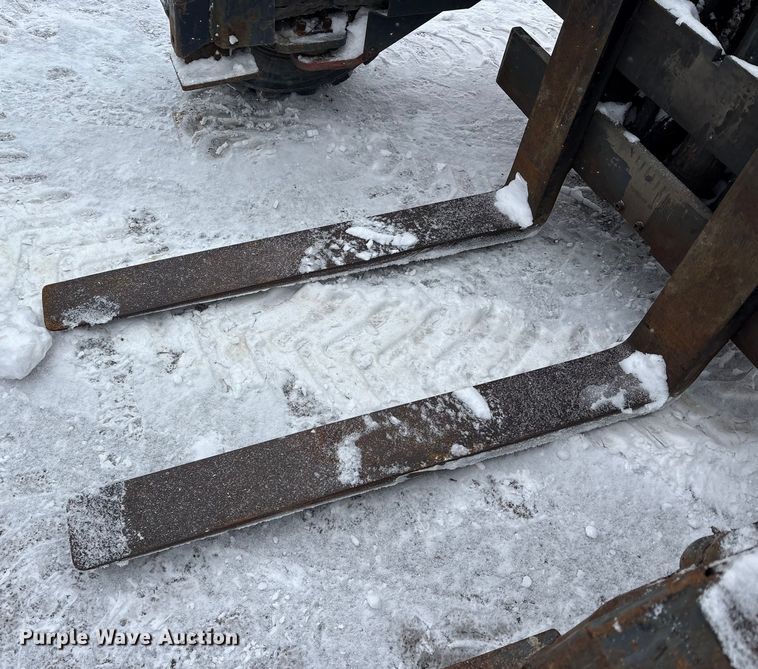 image for item FK1133 2017 Moffett M8 55.4 forklift