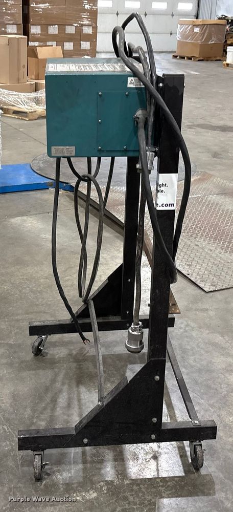 image for item FK1136 Mold Control Systems MFP 8M temperature control unit