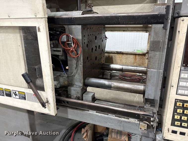 image for item FK1138 Sumitomo SH100A plastic injection molding machine