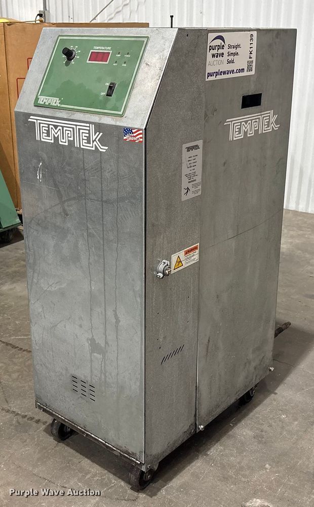 image for item FK1139 Temptek VTO-2100C temperature controller