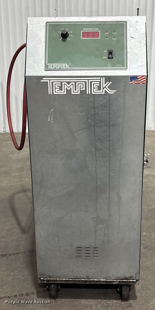 image for item FK1139 Temptek VTO-2100C temperature controller