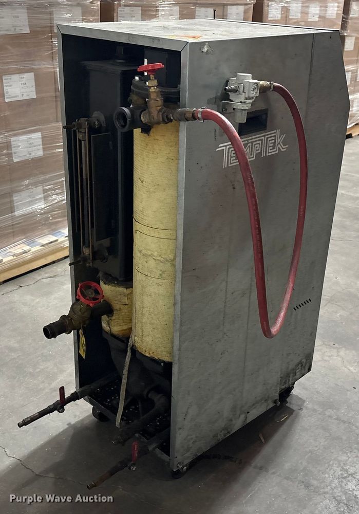 image for item FK1139 Temptek VTO-2100C temperature controller