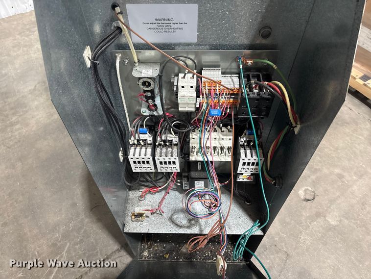 image for item FK1139 Temptek VTO-2100C temperature controller