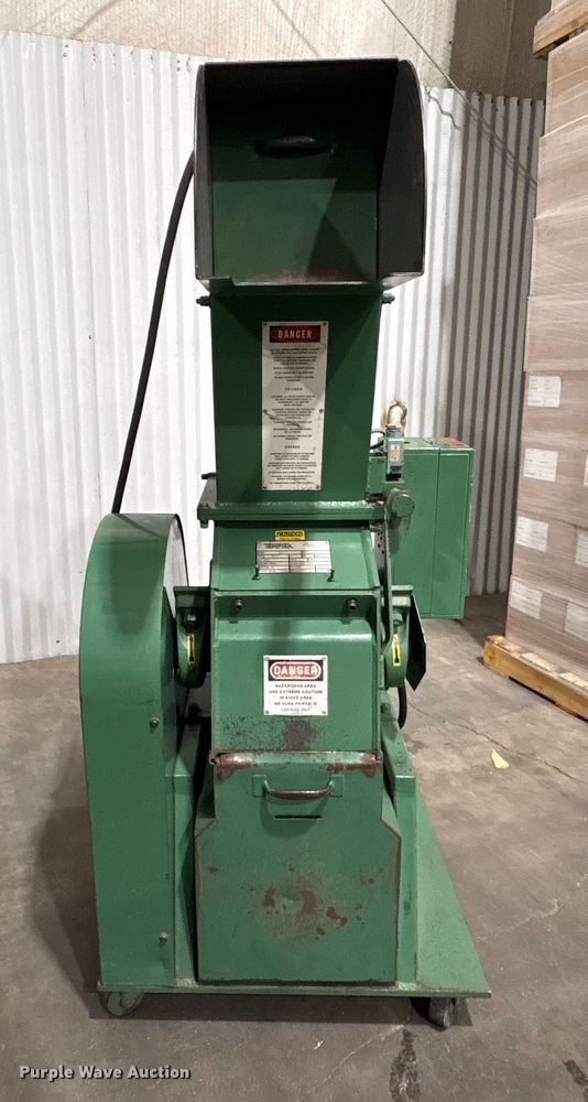 image for item FK1140 Temptek 1010 EM plastic grinder