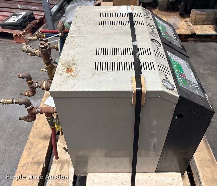 image for item FK1141 Conair TW thermolater quantity 2