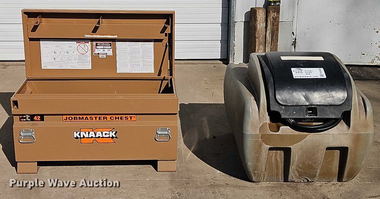 image for item FN5563 Fuel transfer tank