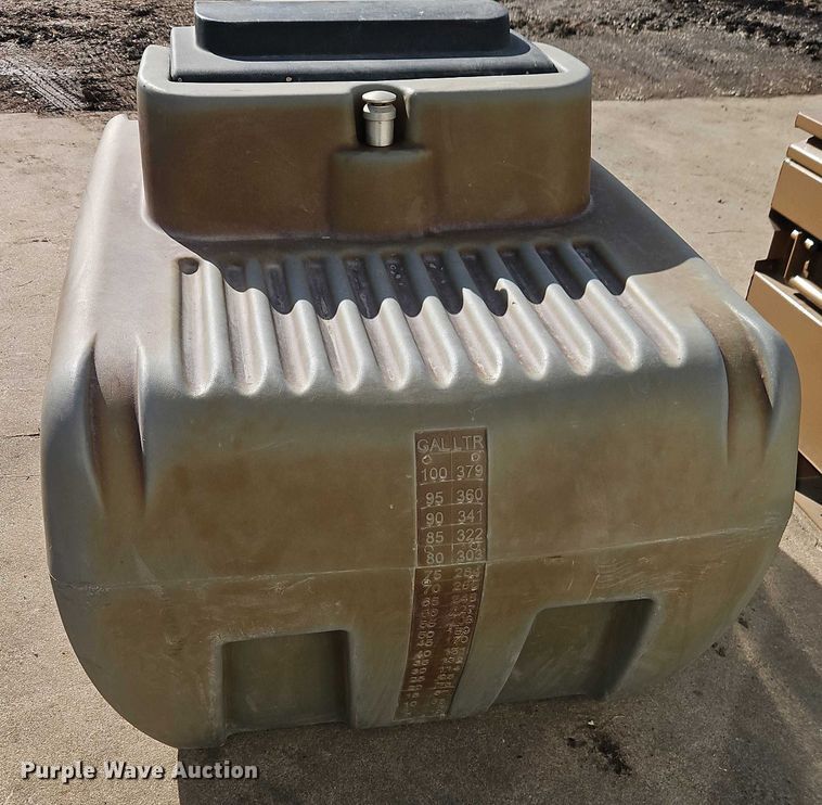 image for item FN5563 Fuel transfer tank