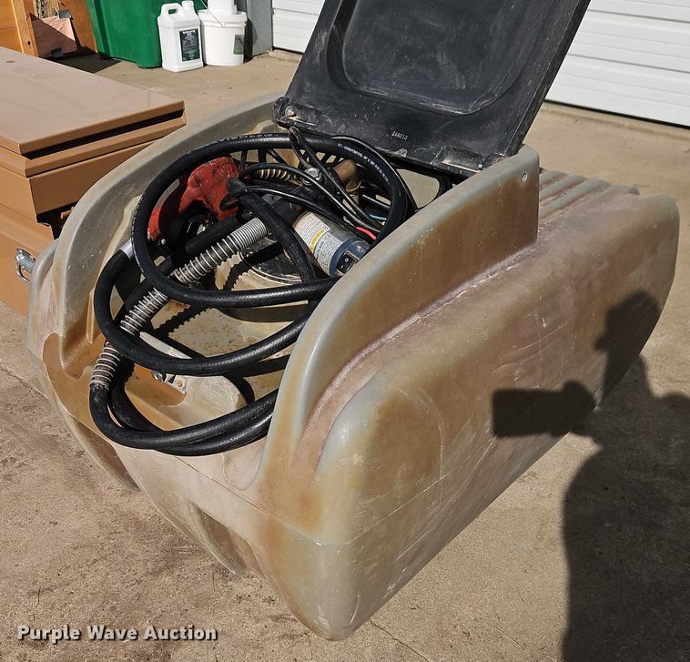 image for item FN5563 Fuel transfer tank