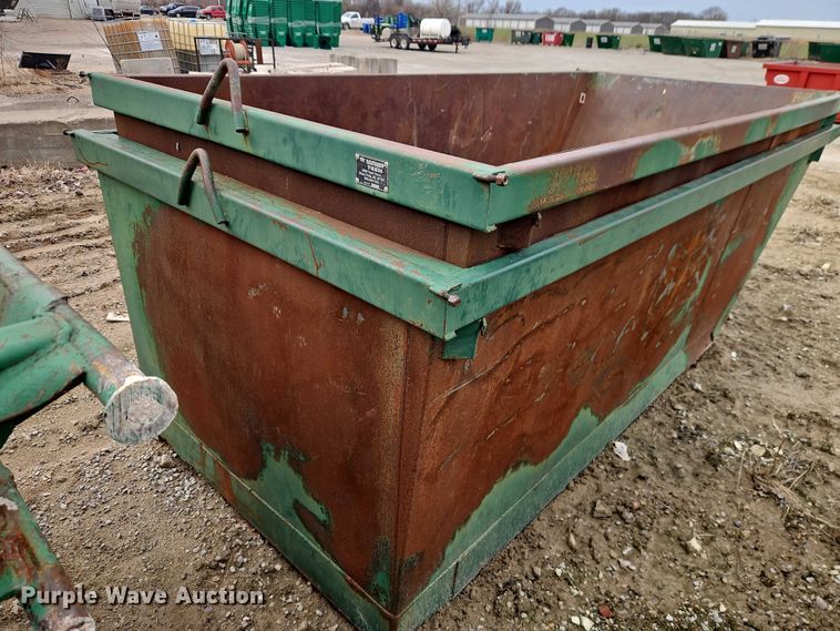 image for item FN5572 (11) dumpsters