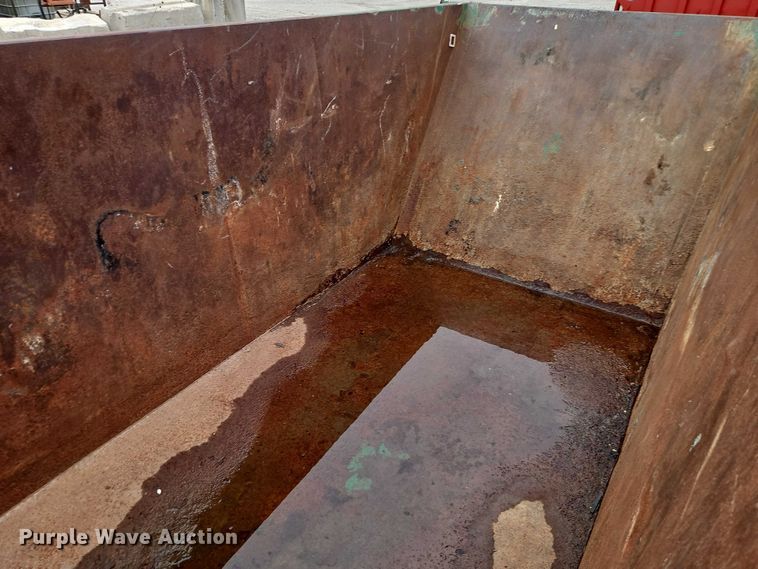 image for item FN5572 (11) dumpsters