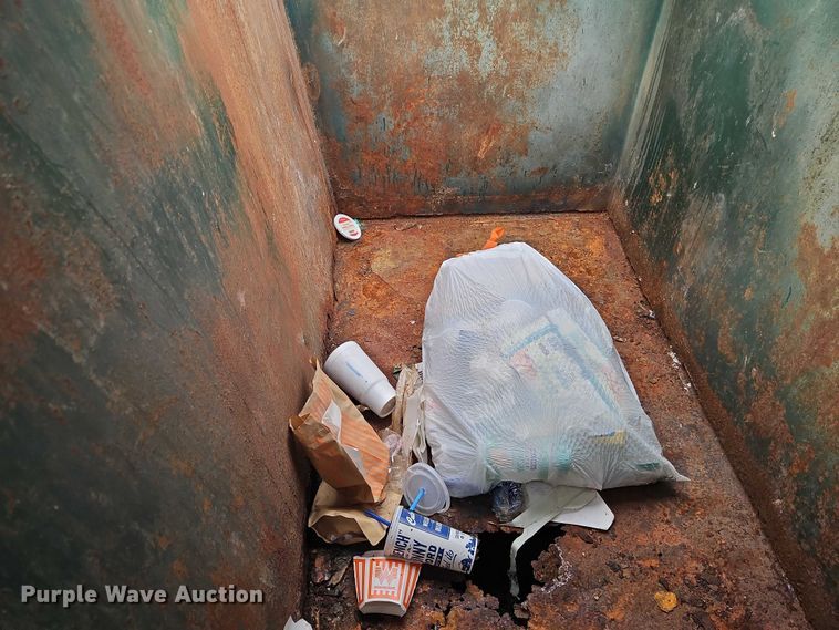 image for item FN5573 (12) dumpsters