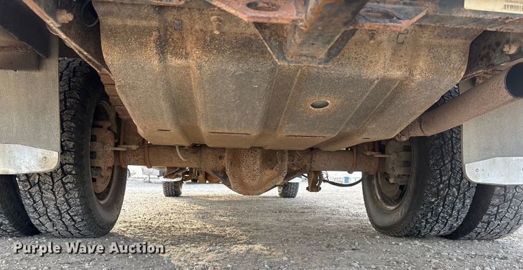 image for item FO3522 2007 Ford F350 utility bed pickup truck