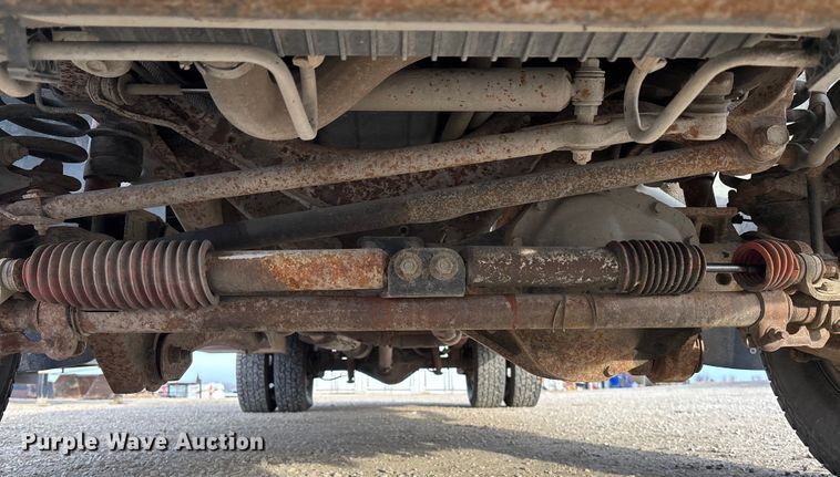 image for item FO3522 2007 Ford F350 utility bed pickup truck