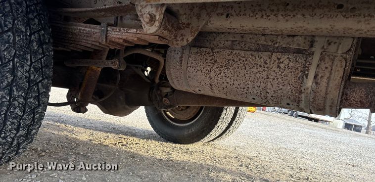 image for item FO3522 2007 Ford F350 utility bed pickup truck