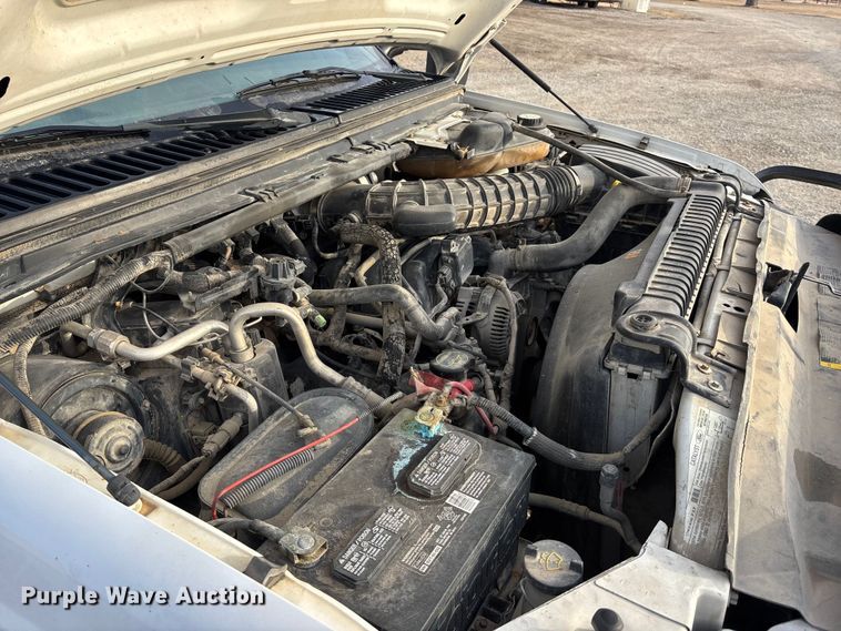 image for item FO3522 2007 Ford F350 utility bed pickup truck