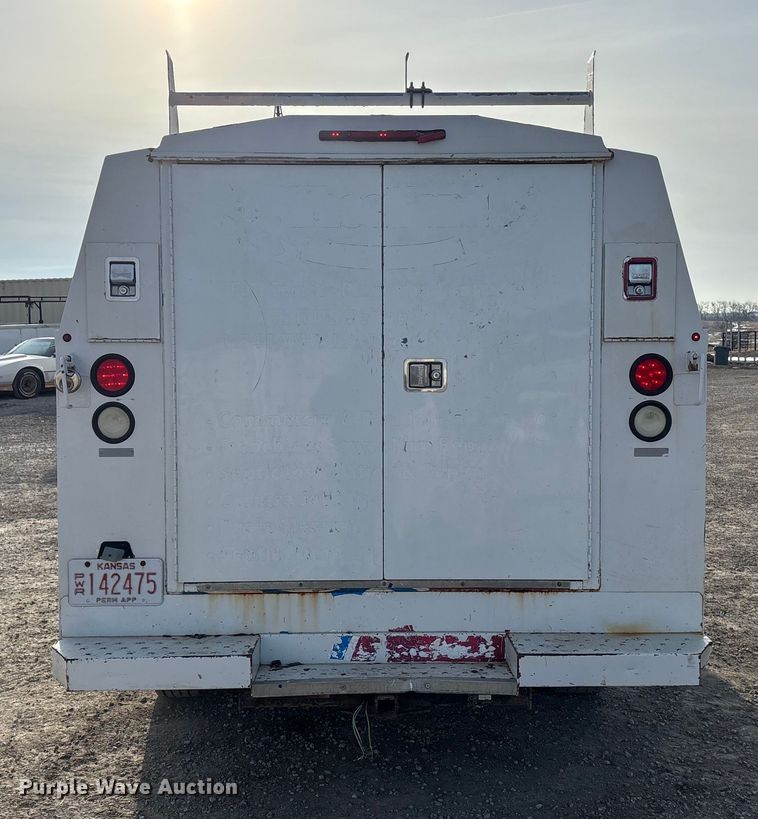 image for item FO3523 2008 Chevrolet Express G3500 utility van