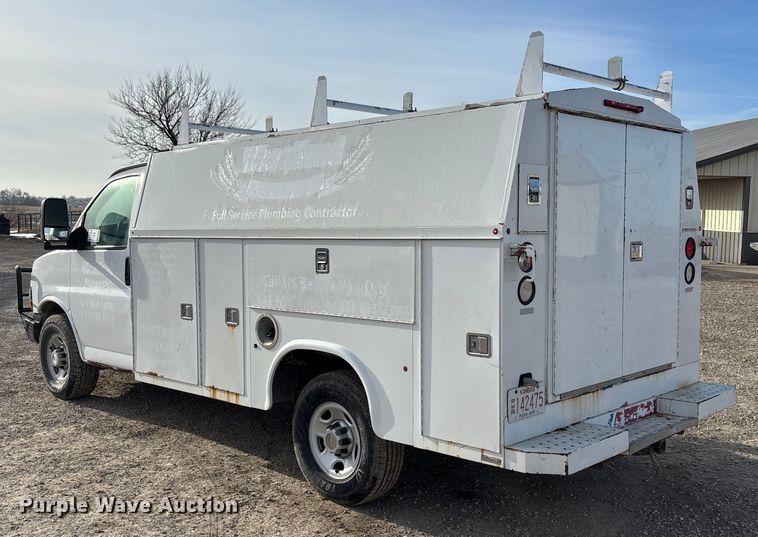 image for item FO3523 2008 Chevrolet Express G3500 utility van