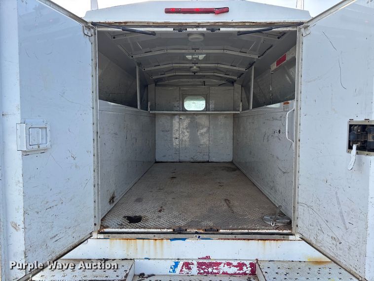 image for item FO3523 2008 Chevrolet Express G3500 utility van