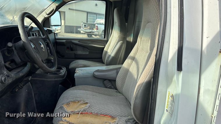 image for item FO3523 2008 Chevrolet Express G3500 utility van