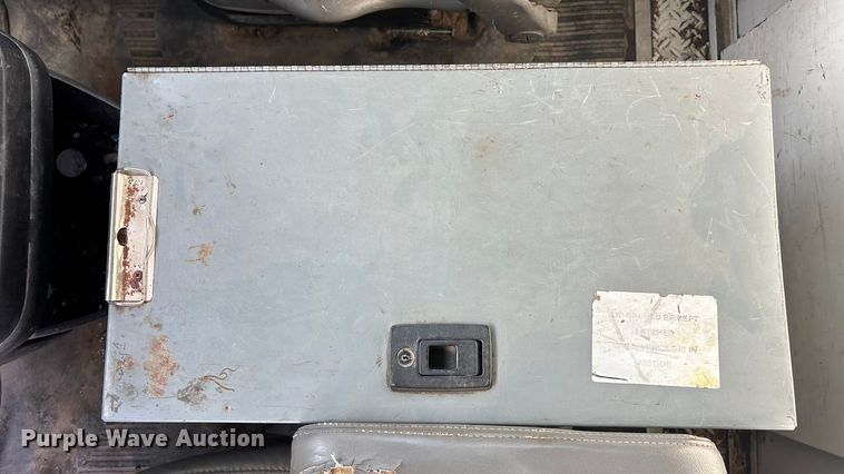 image for item FO3523 2008 Chevrolet Express G3500 utility van