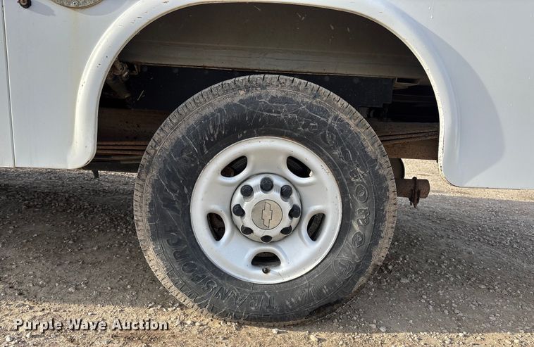 image for item FO3523 2008 Chevrolet Express G3500 utility van