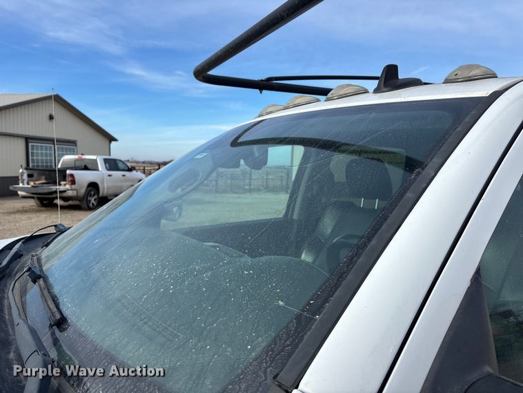 image for item FO3524 2015 RAM 4500 Crew Cab utility / service truck