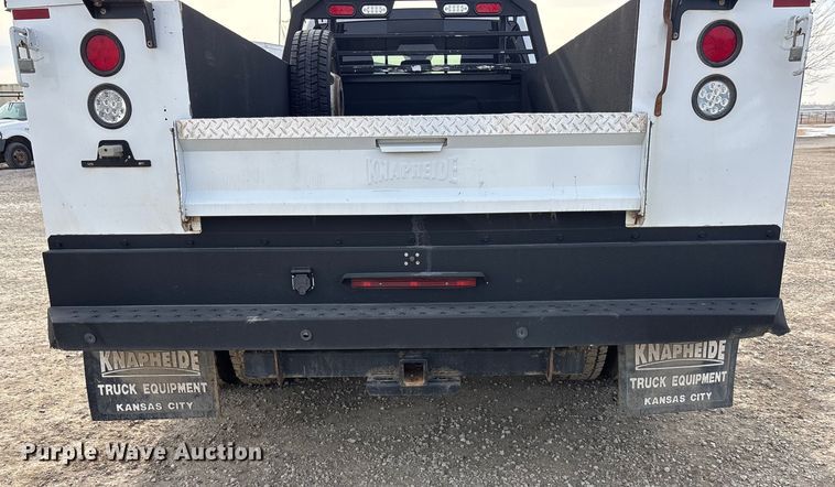 image for item FO3524 2015 RAM 4500 Crew Cab utility / service truck