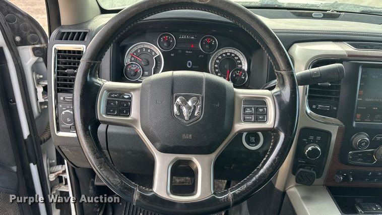 image for item FO3524 2015 RAM 4500 Crew Cab utility / service truck