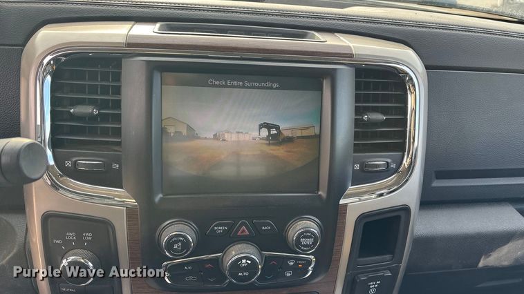 image for item FO3524 2015 RAM 4500 Crew Cab utility / service truck