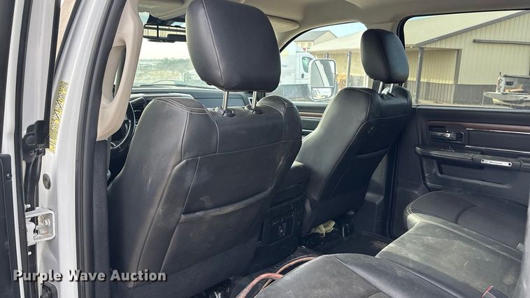 image for item FO3524 2015 RAM 4500 Crew Cab utility / service truck