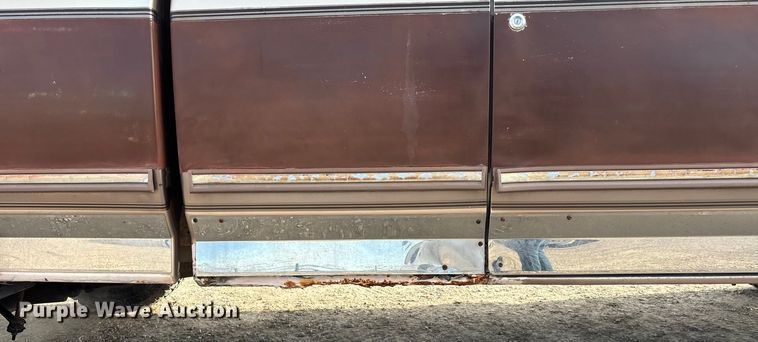 image for item FO3526 1992 Ford F150 Ext. Cab pickup truck