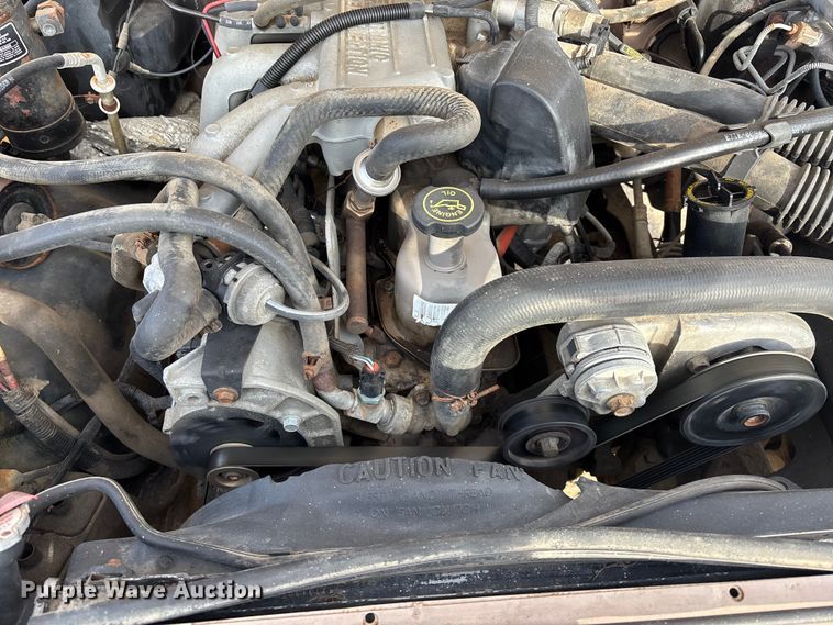 image for item FO3526 1992 Ford F150 Ext. Cab pickup truck