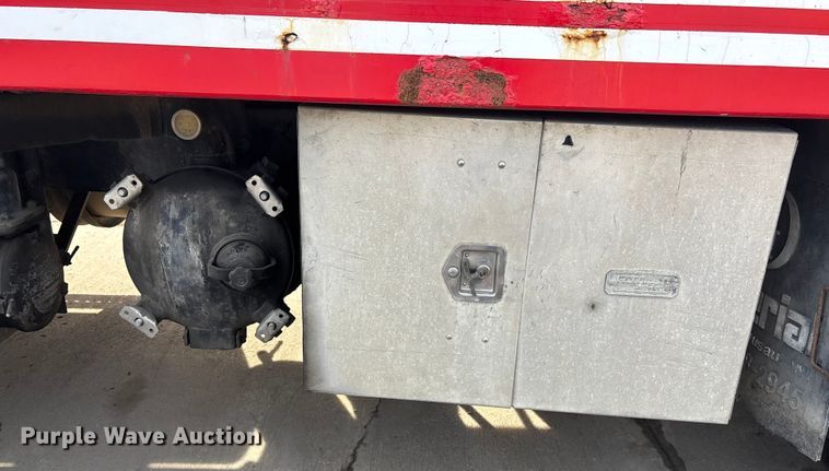 image for item FO3527 2007 Kenworth T800 vacuum truck 