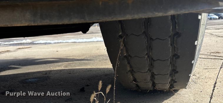 image for item FO3527 2007 Kenworth T800 vacuum truck 