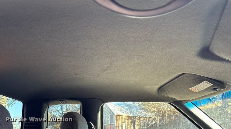 image for item FO3543 2001 GMC Sonoma Ext. Cab pickup truck