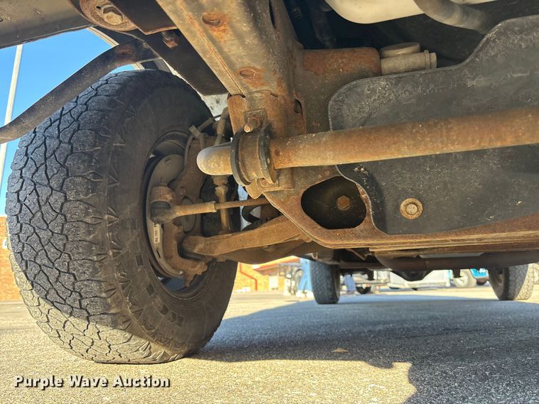 image for item FO3568 2017 GMC Savana 2500 Van