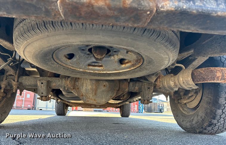 image for item FO3568 2017 GMC Savana 2500 Van