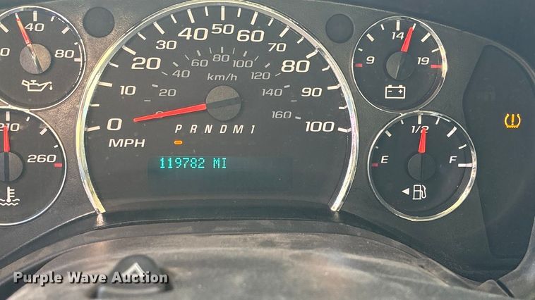 image for item FO3568 2017 GMC Savana 2500 Van