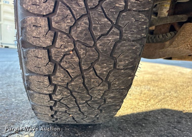 image for item FO3568 2017 GMC Savana 2500 Van