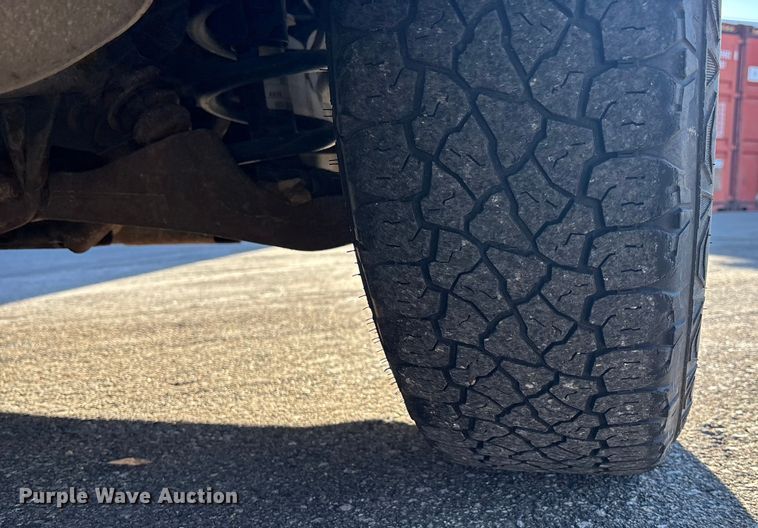 image for item FO3568 2017 GMC Savana 2500 Van